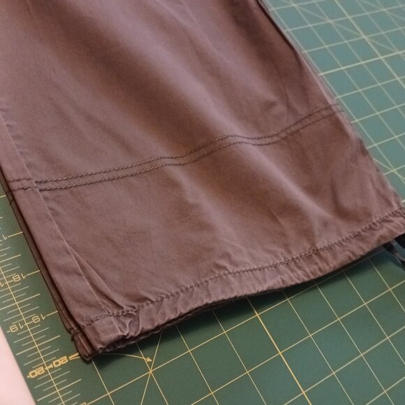 Merona Khaki Capris - Picture 3 of 5